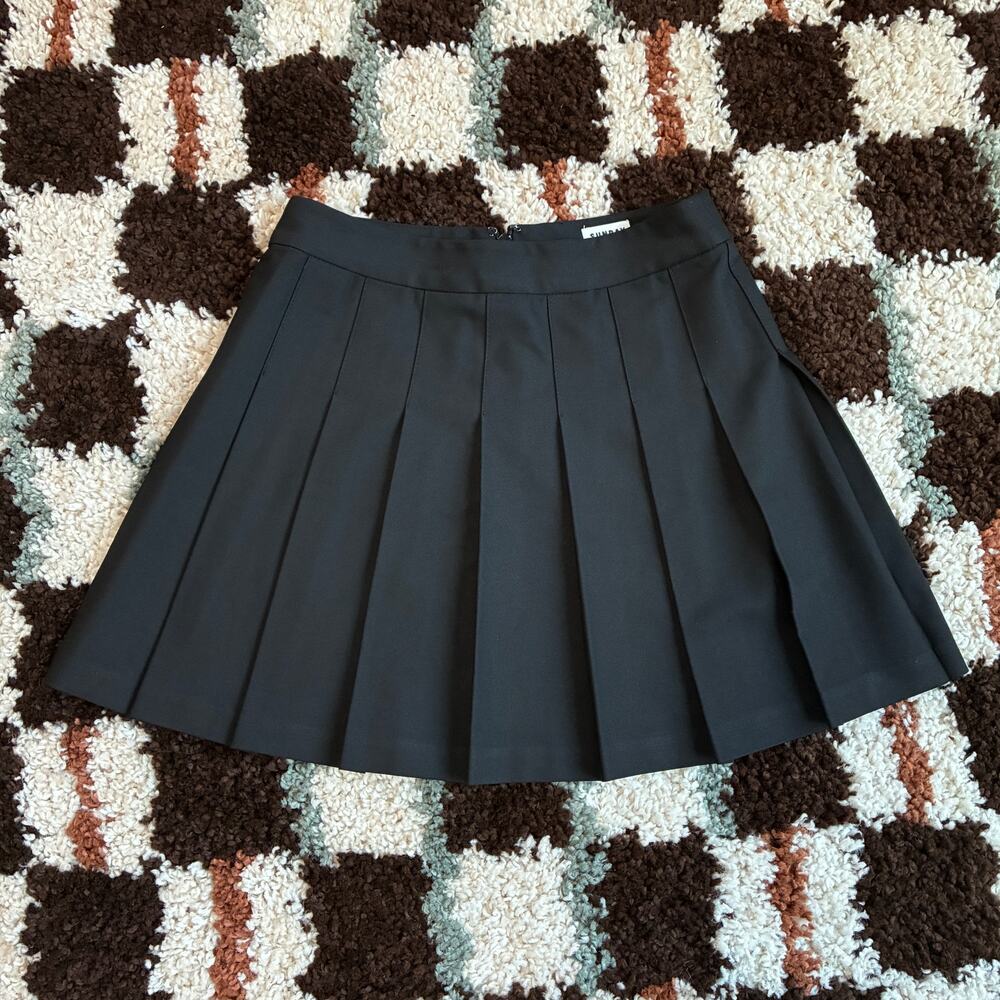 Aritzia Sunday Best Pleated High Waisted Y2K Mini Skirt Size 0